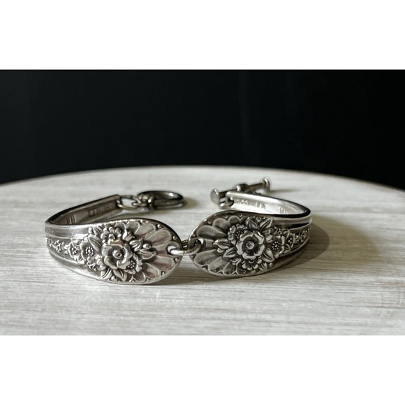 Womens - 1953 Jubilee Vintage Silver Plated Silverware/Flatware Spoon Bracelet - Picture 1 of 6